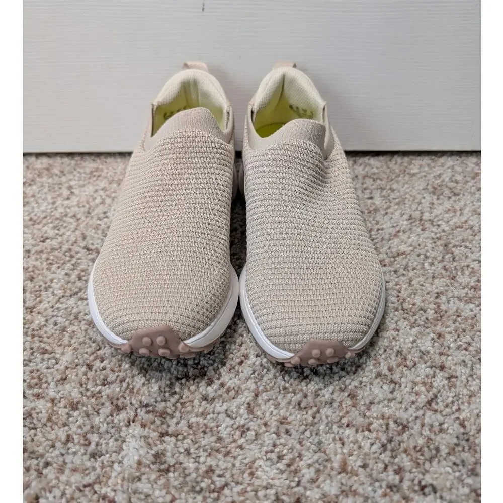 RYKA Jumopstart women's slip on sneaker size 6, taupe/tan